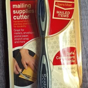 Mailing Supplies Cutter‎ - Black